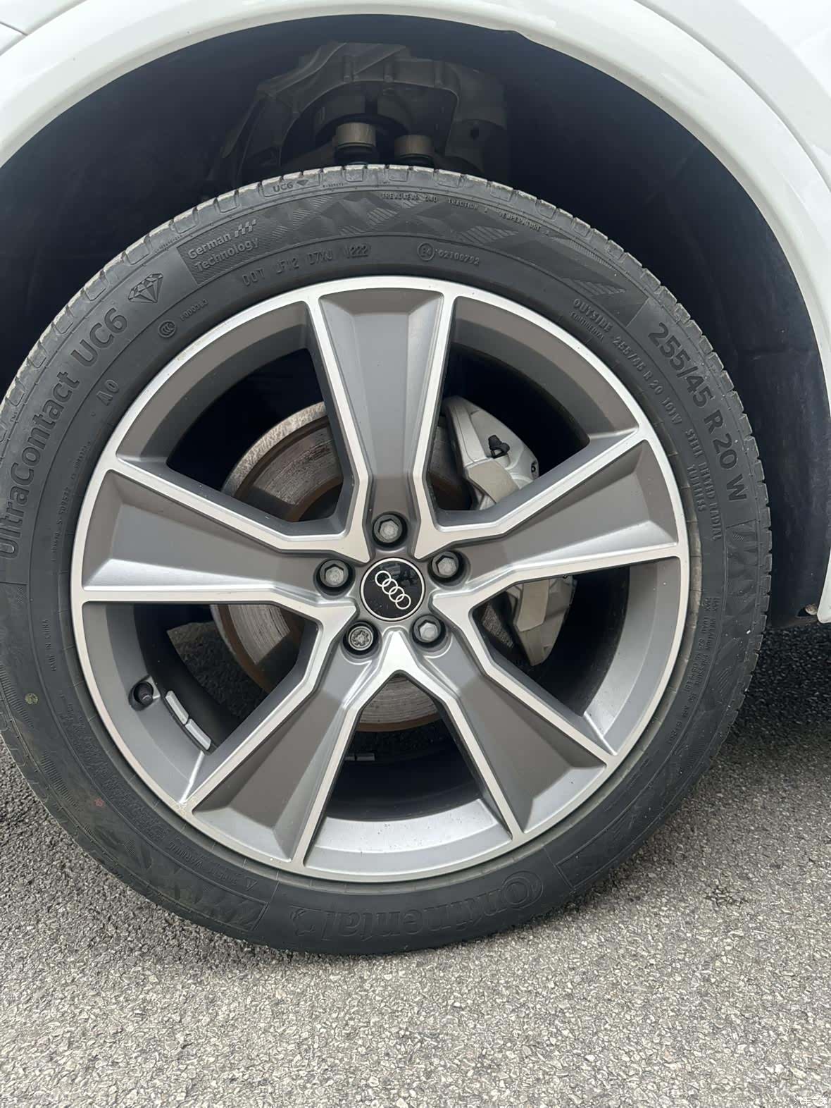 Audi Q5L, 2022 9