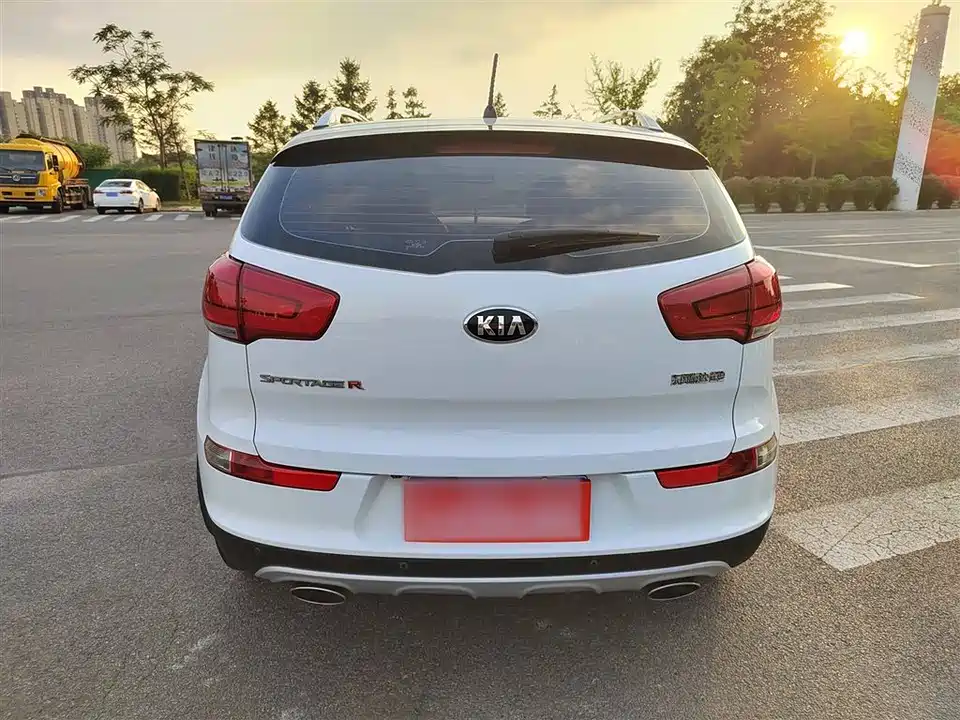 Kia Smart running