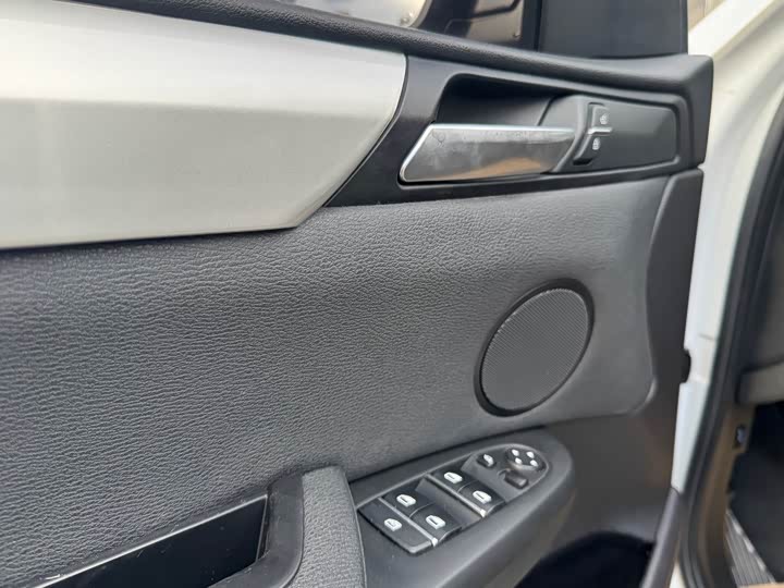 BMW X3 2016 sDrive20i