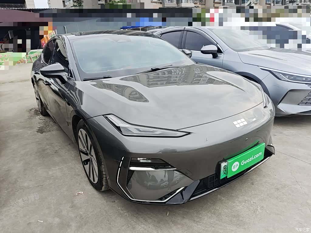 Geely E8, 2024 4