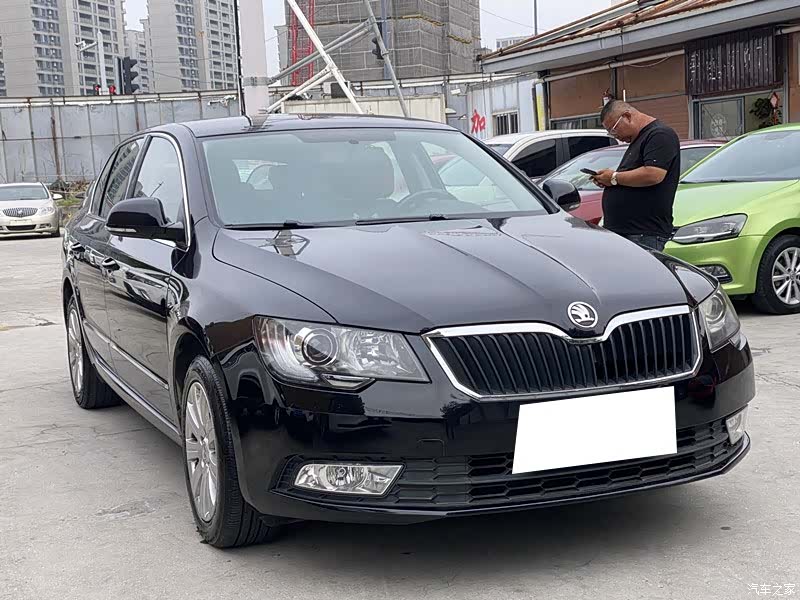 Skoda Superb, 2015 3