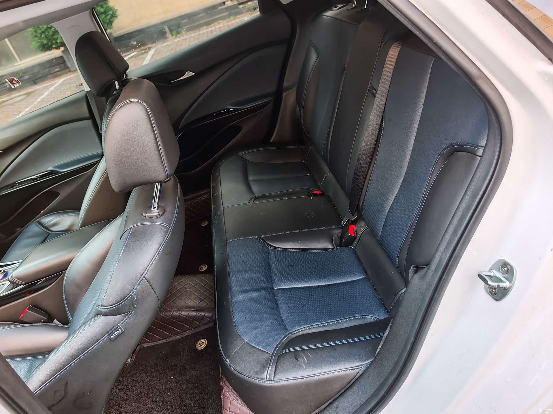 Buick Velite, 2023 10