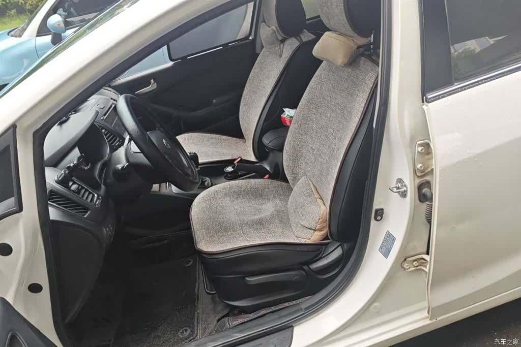 Kia K3, 2014 12