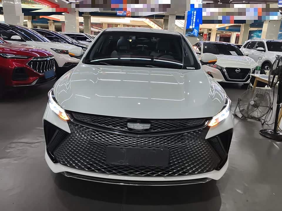 Geely Emgrand L HiP Geely Emgrand L HiP