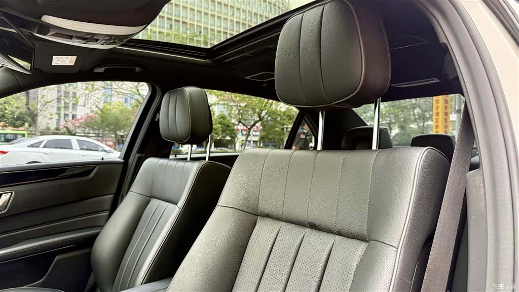 Mercedes-Benz E-Class, 2016 9