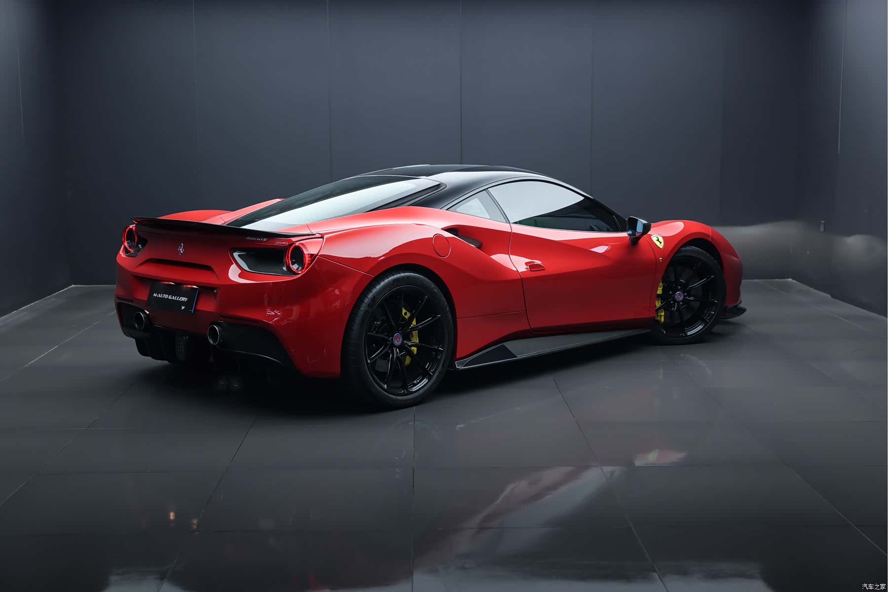 Ferrari 488, 2019 4