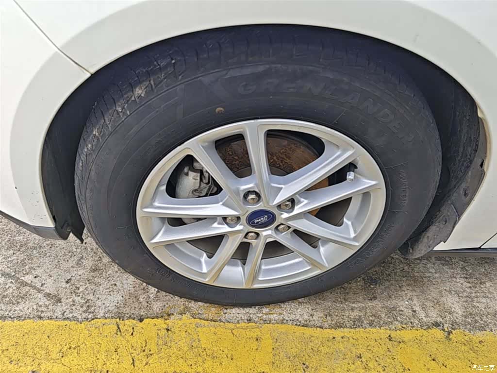 Ford Focus, 2017 23