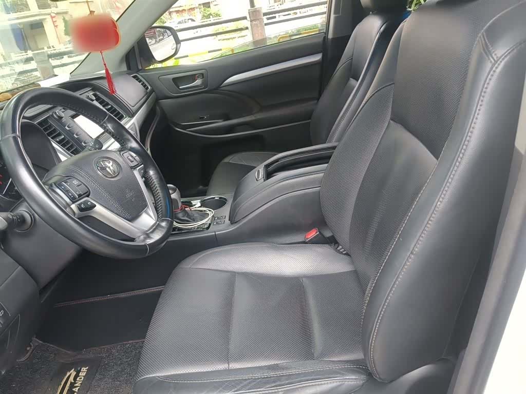 Toyota Highlander, 2017 16