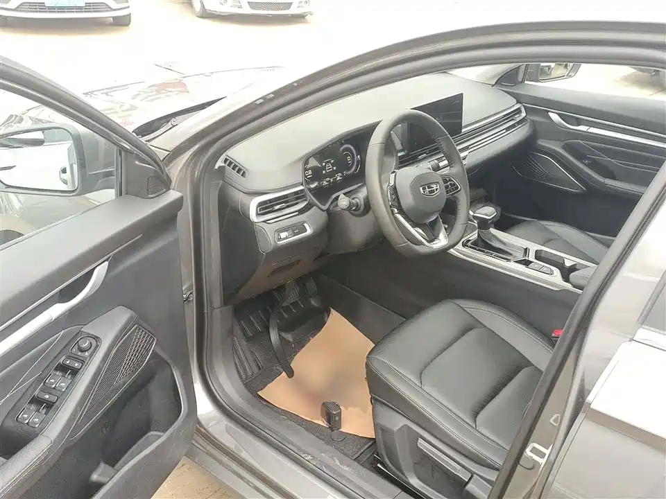 Geely Emgrand