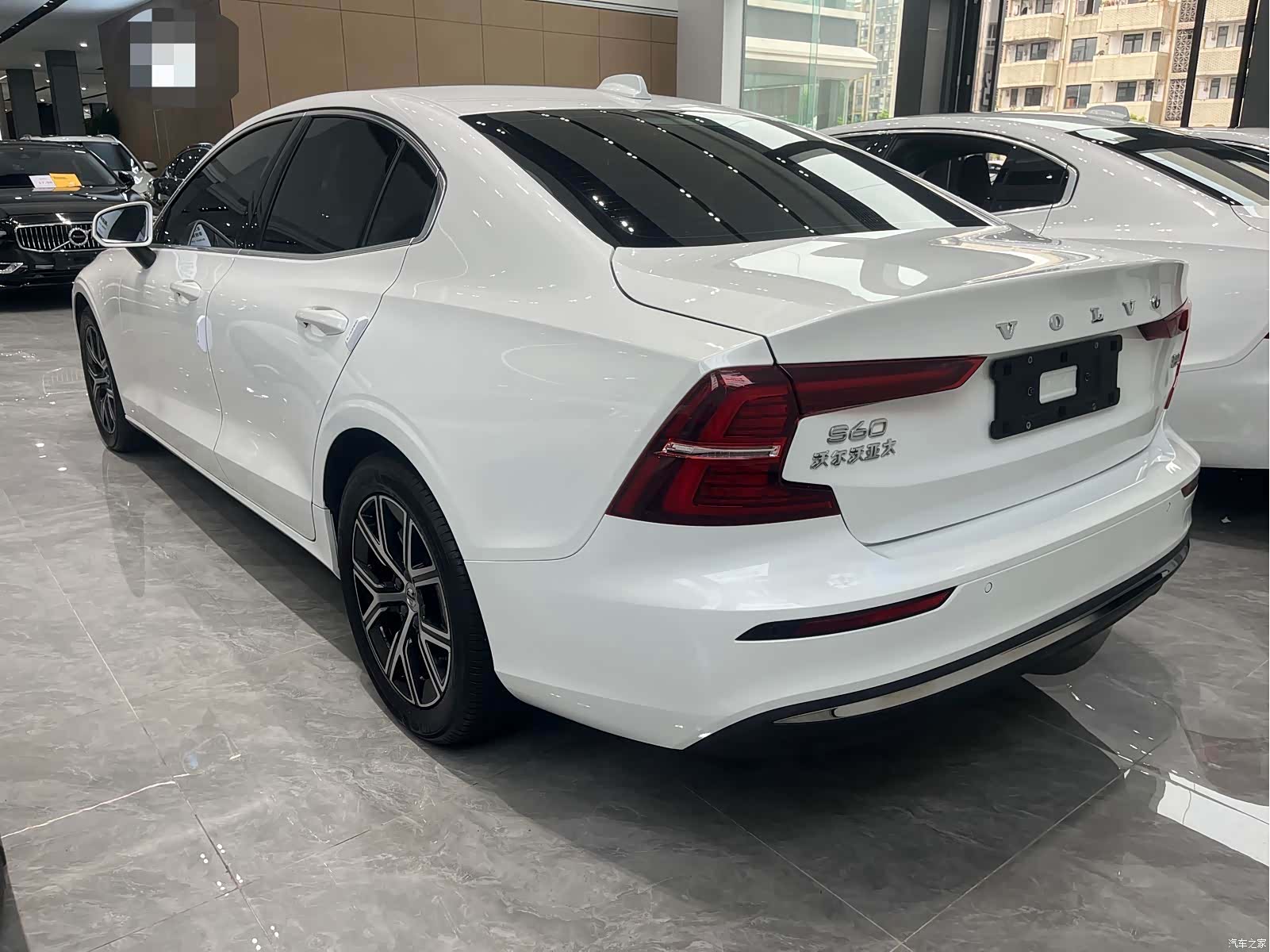Volvo S60, 2022 8
