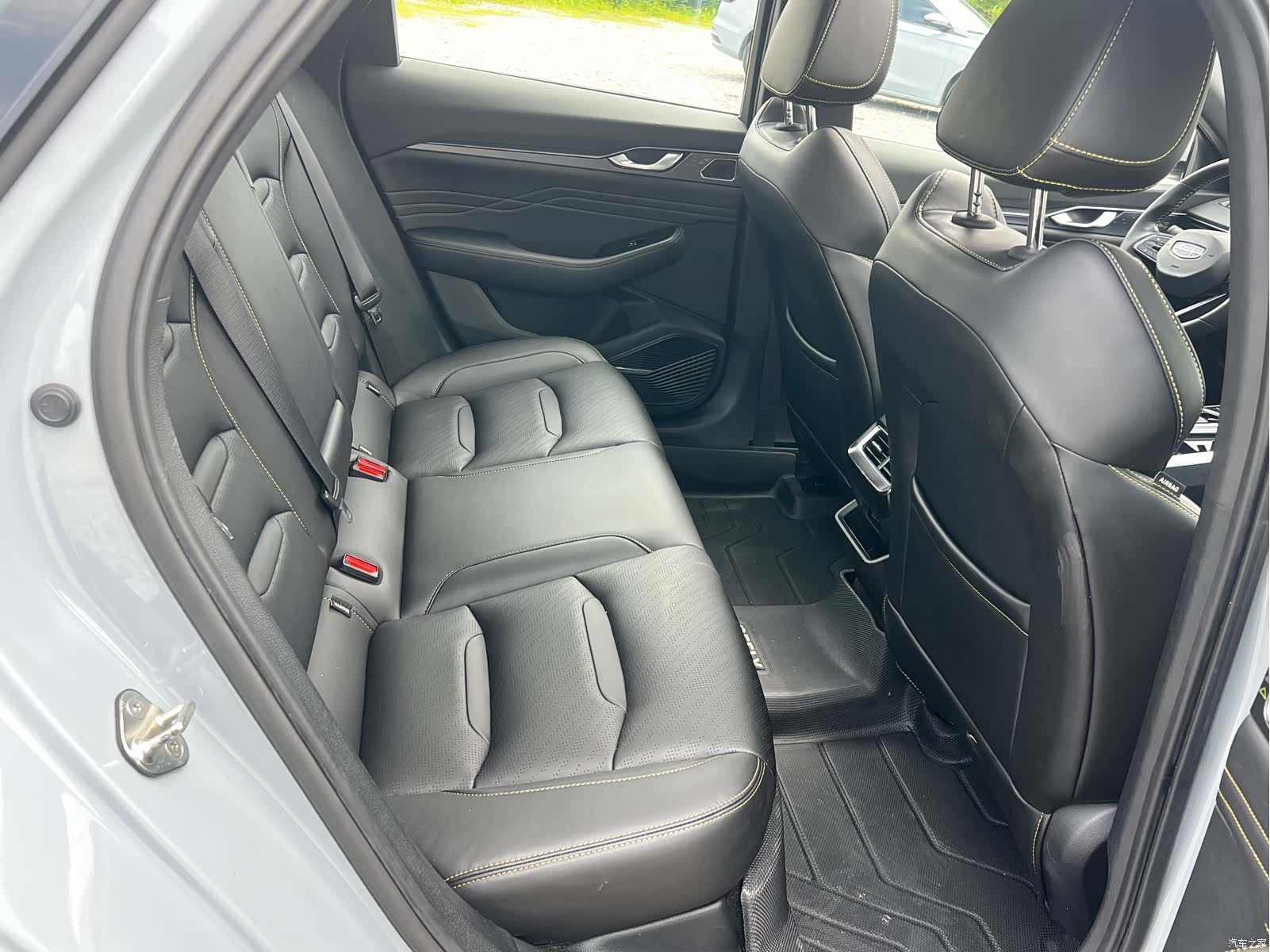 Geely Preface, 2023 17