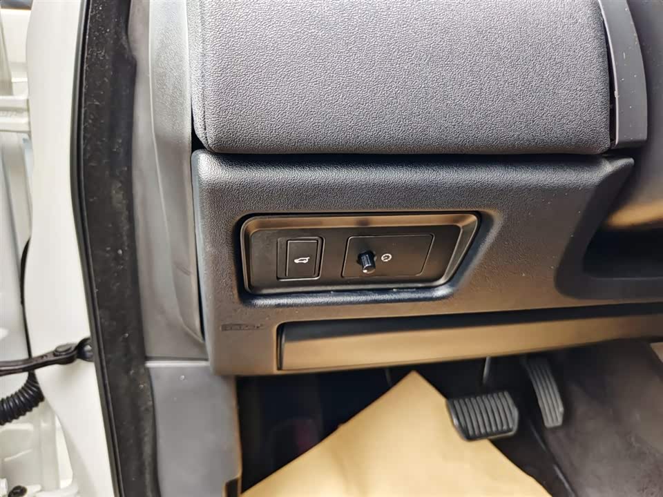 Land Rover Range Rover Aurora Land Rover Range Rover Aurora