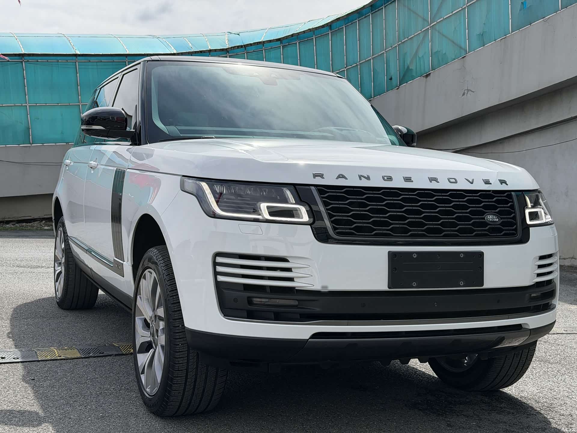 Land Rover Range Rover, 2021 3