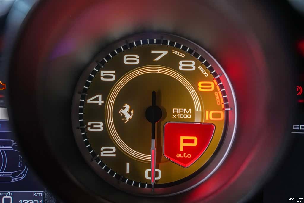 Ferrari 458, 2015 10