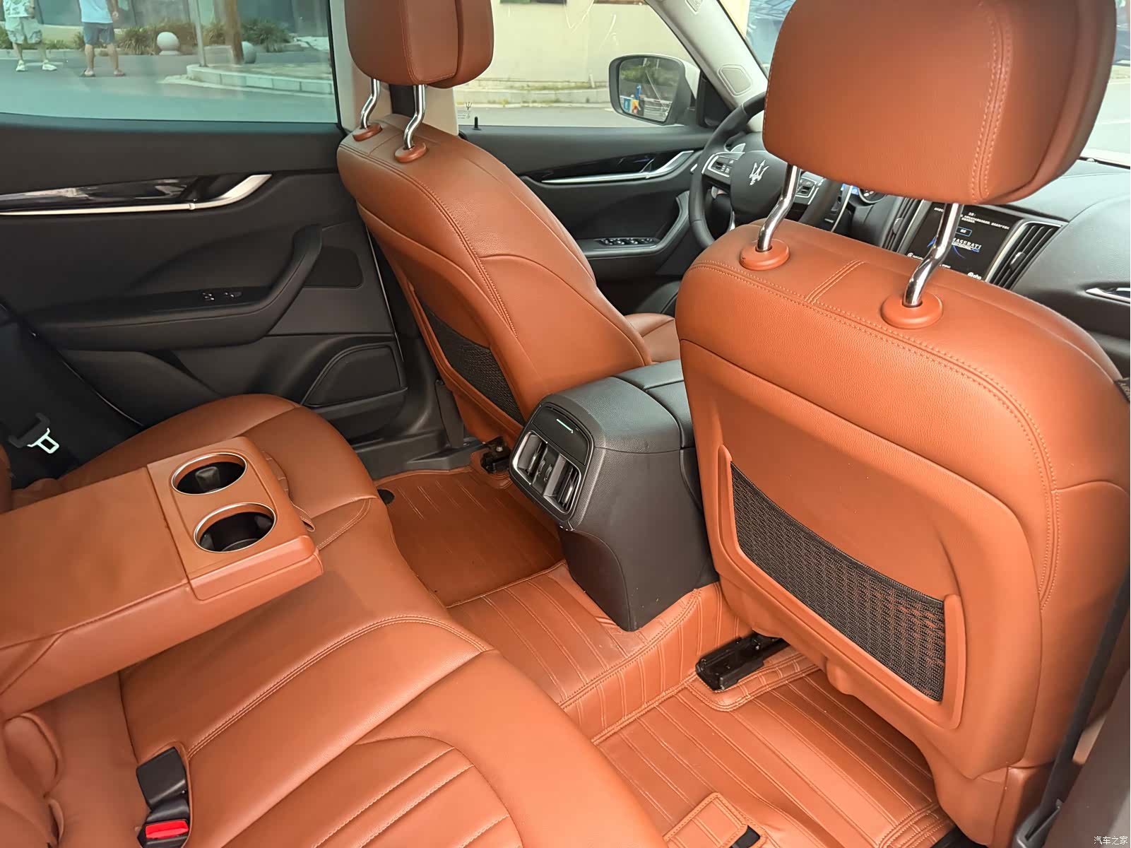 Maserati Levante, 2019 9