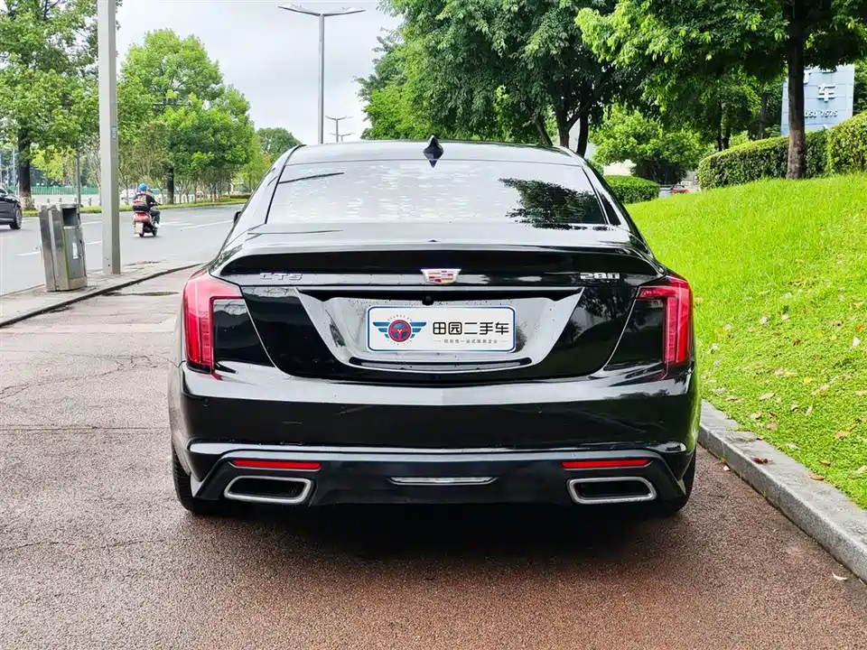 Cadillac CT5