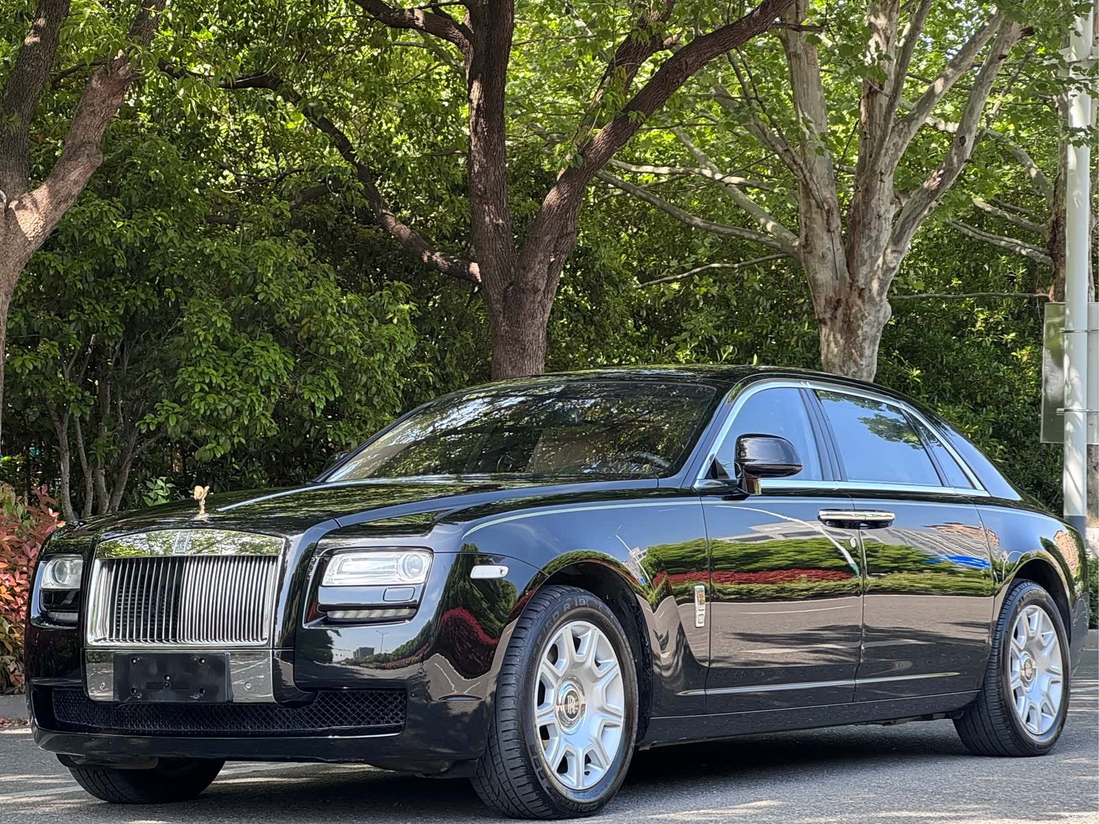 Rolls-Royce Ghost, 2012 1