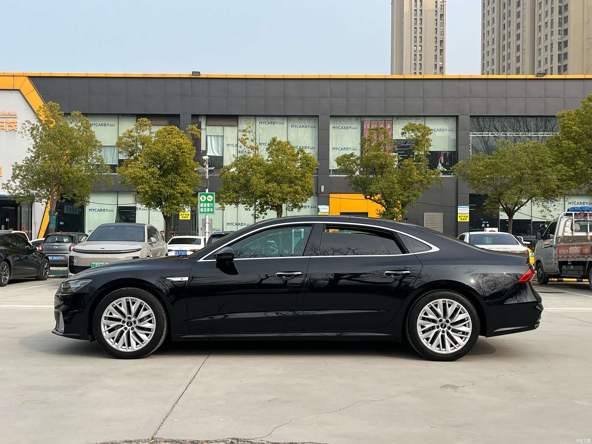 Audi A7L, 2024 9