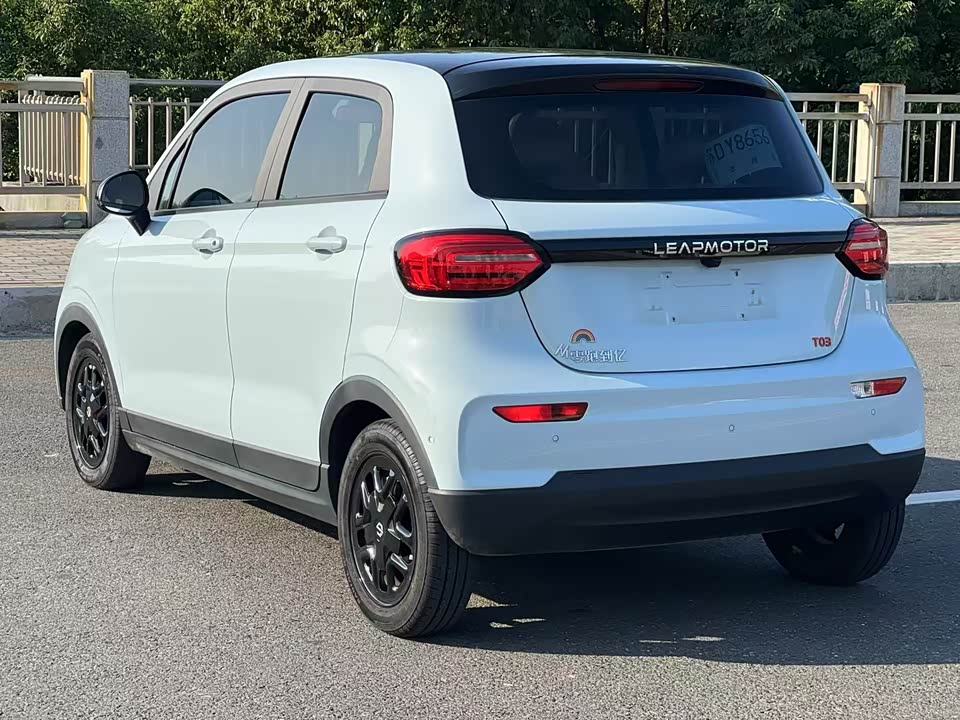Leapmotor T03