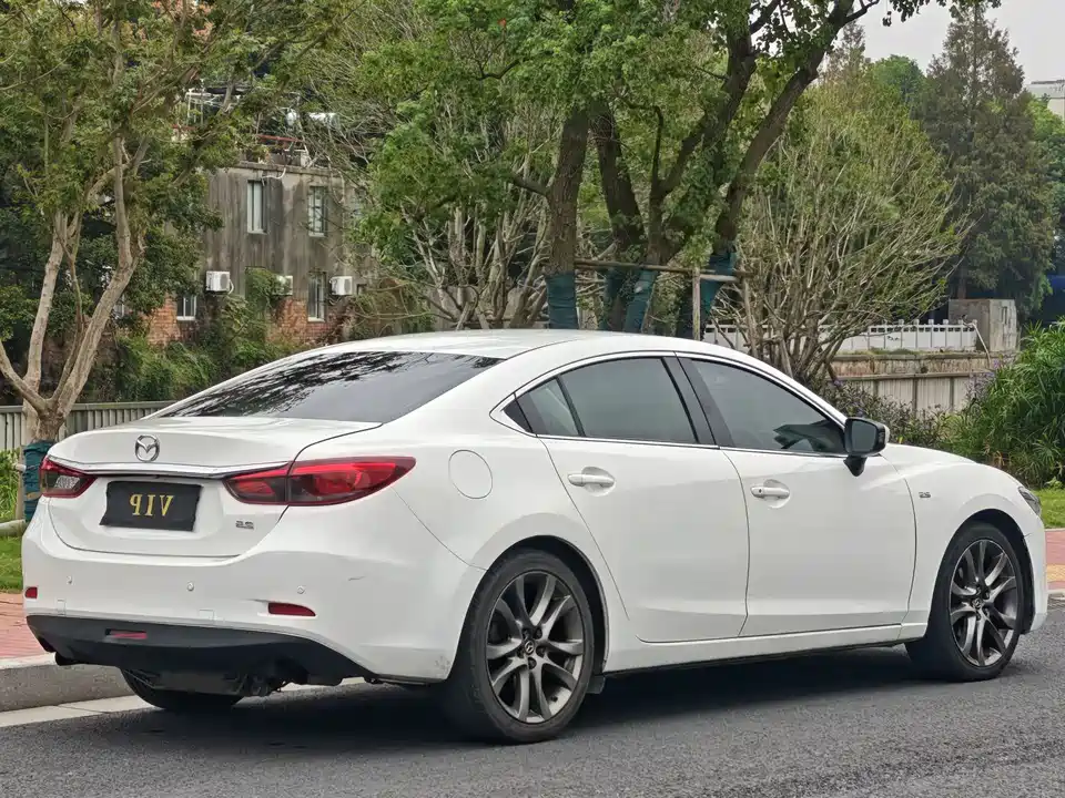Mazda Atez