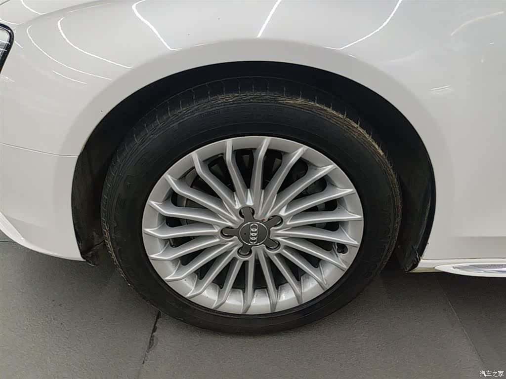 Audi A4L, 2016 23