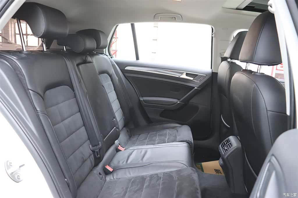 Volkswagen Golf, 2019 16