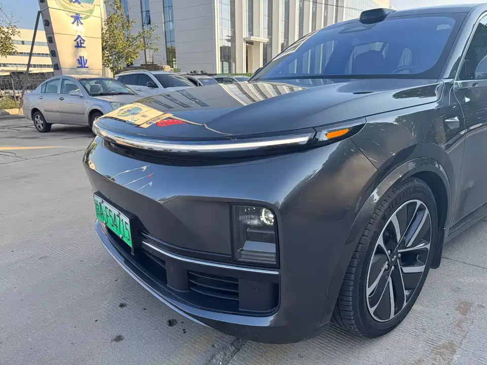 Li Auto Ideal L9