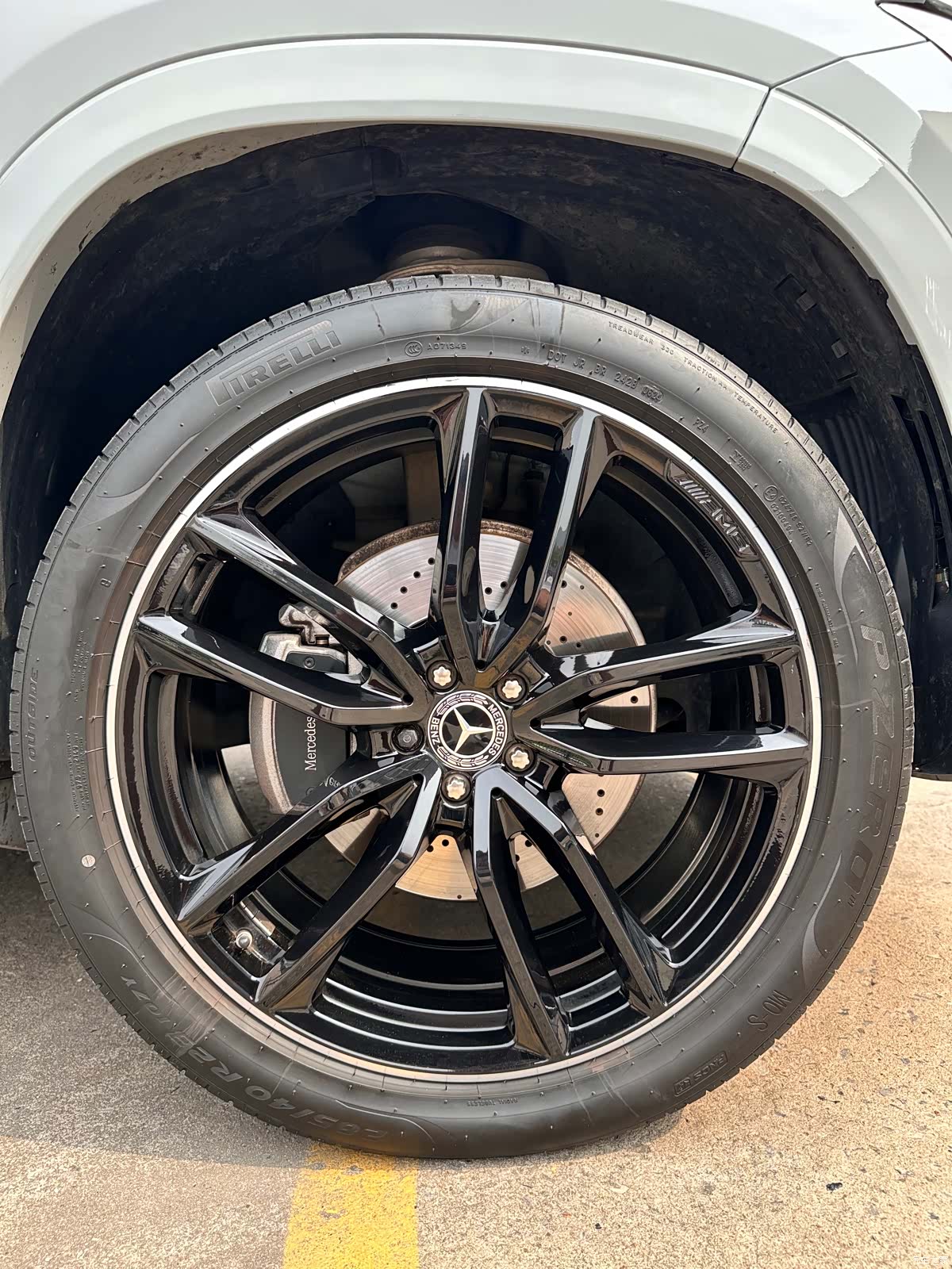 Mercedes-Benz GLS, 2024 10