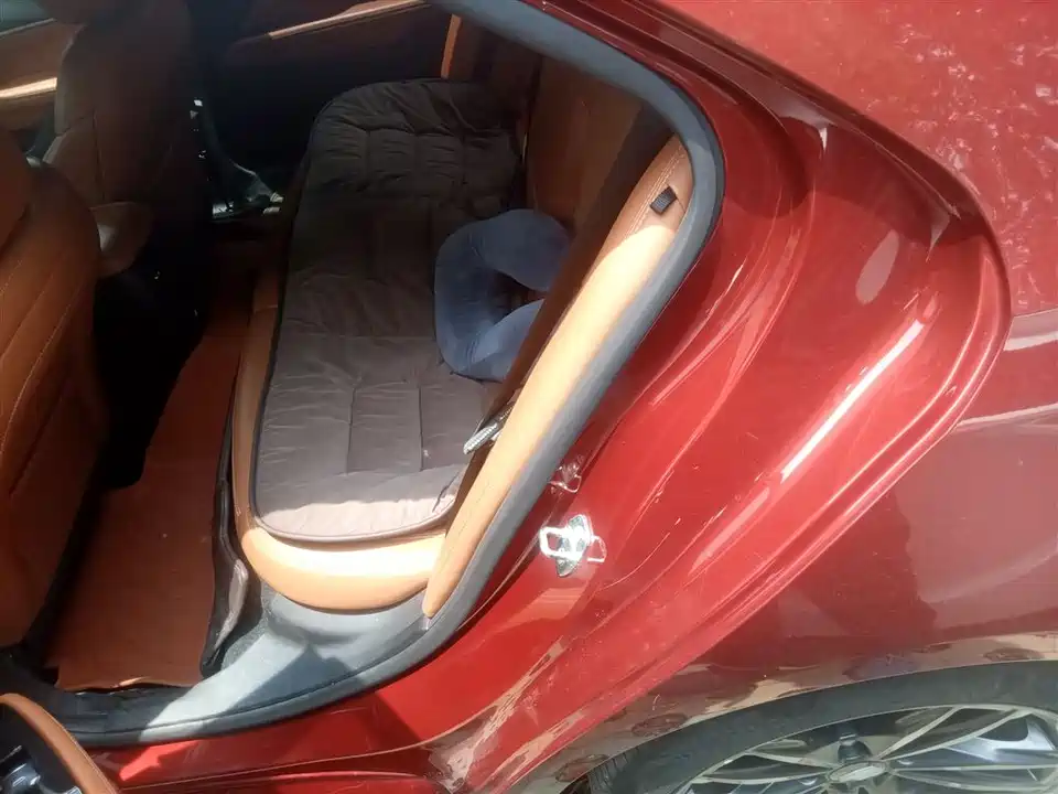Cadillac CT4