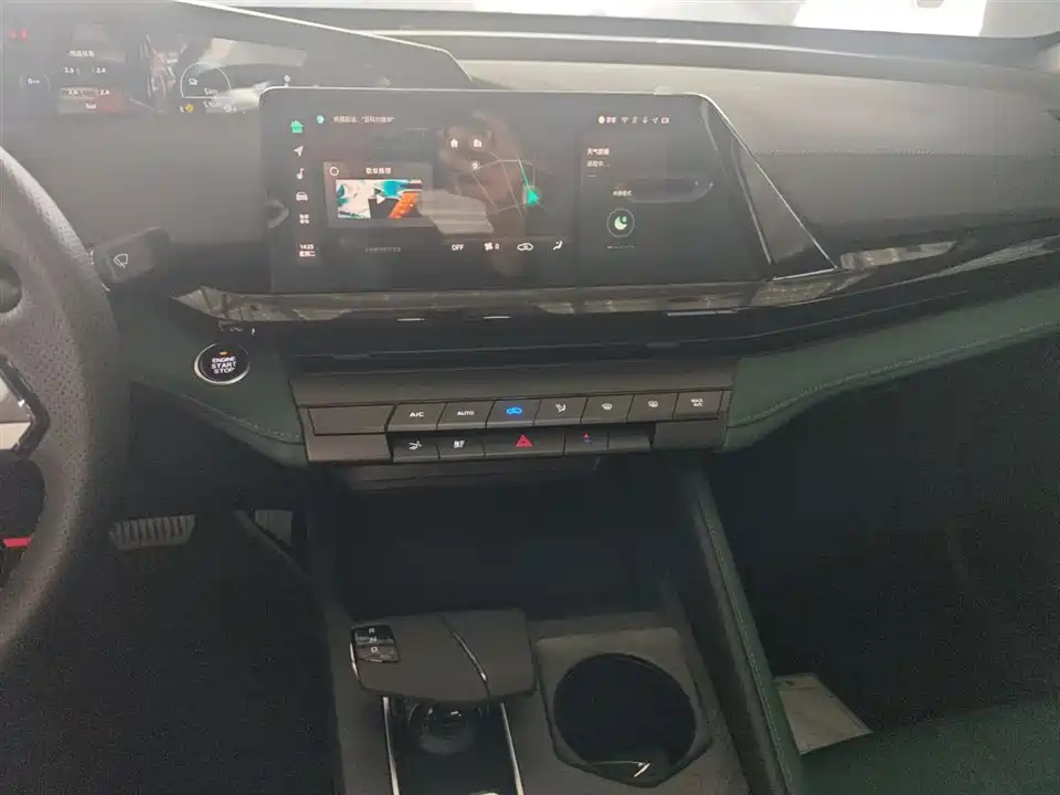 Changan UNI-V Smart iDD