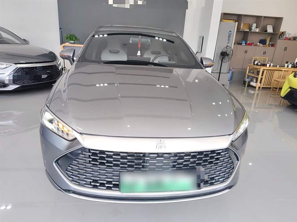 BYD Qin Yuan BYD Qin Yuan