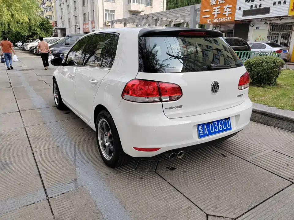 Volkswagen golf