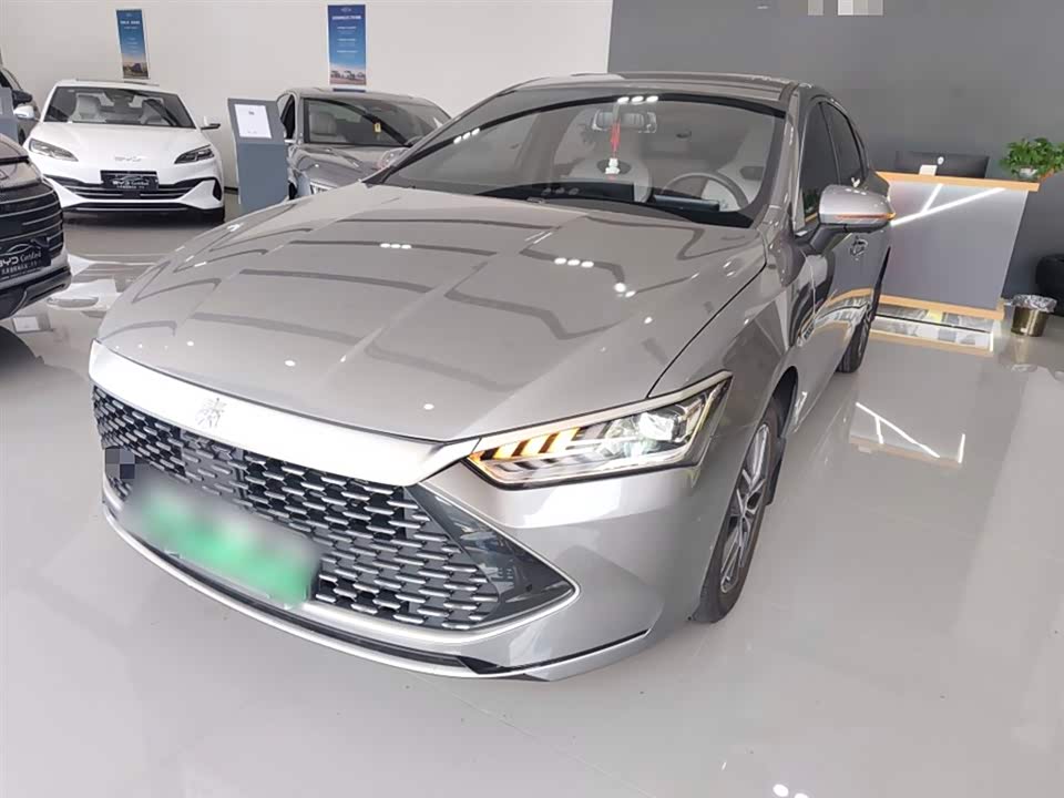BYD Qin Yuan BYD Qin Yuan