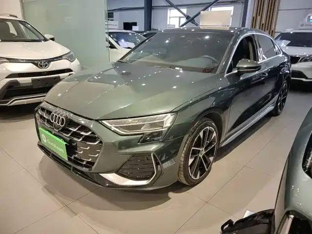 Audi A3 2025 — купить из Китая под заказ