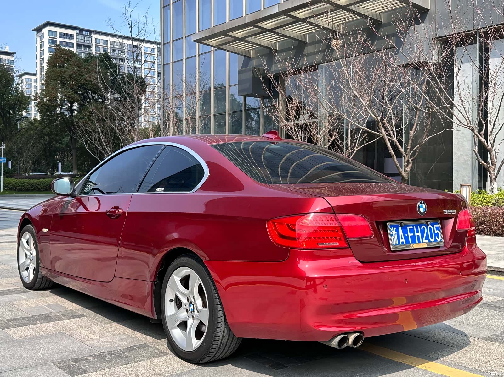 BMW 3 Series, 2011 6