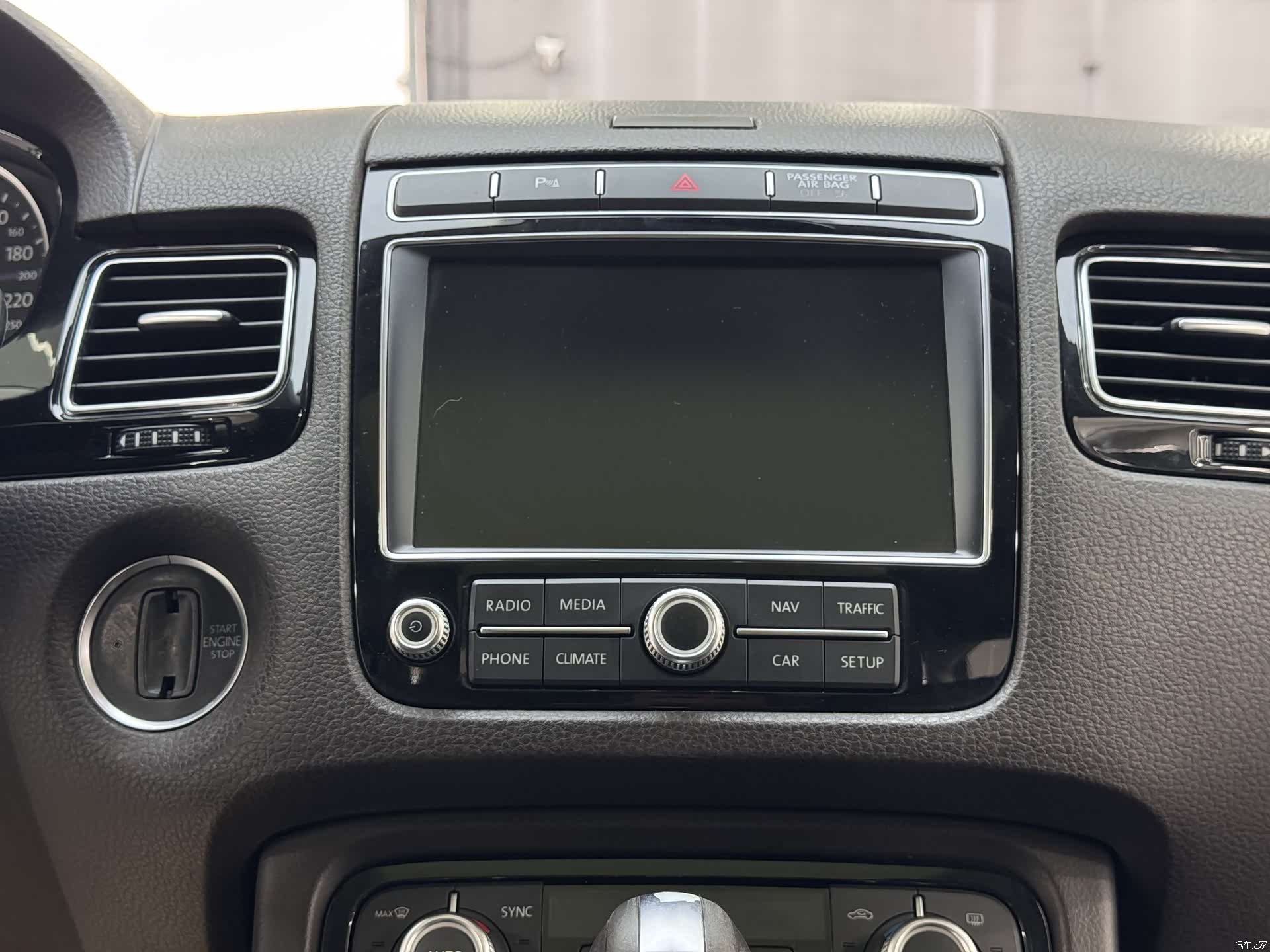 Volkswagen Touareg, 2016 14