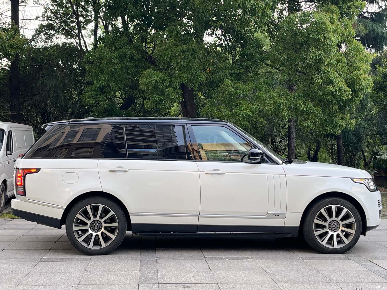 Land Rover Range Rover, 2015 все фото
