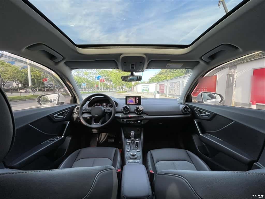 Audi Q2L, 2021 15