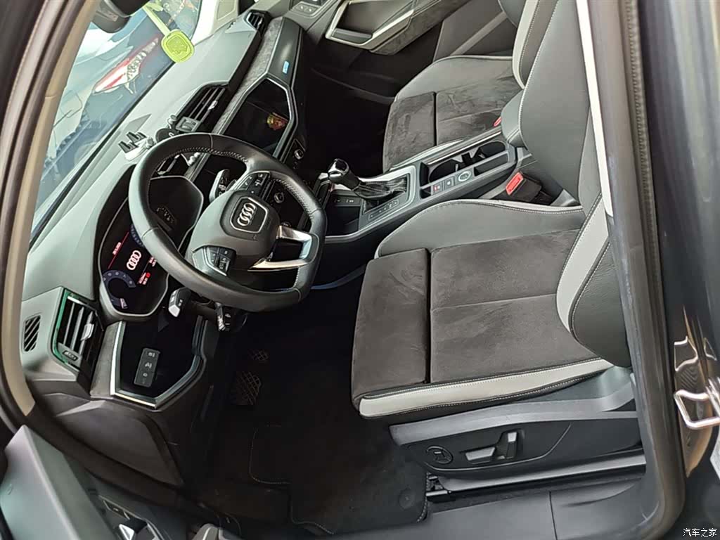 Audi Q3, 2020 15