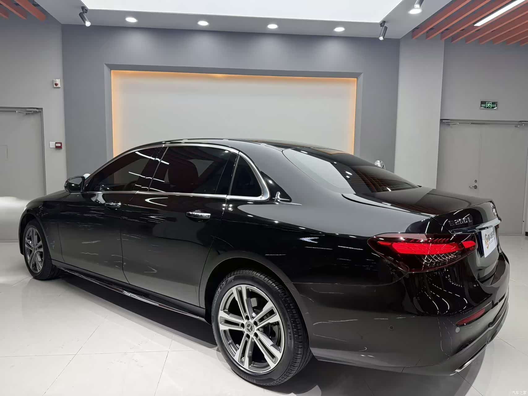 Mercedes-Benz E-Class, 2021 6