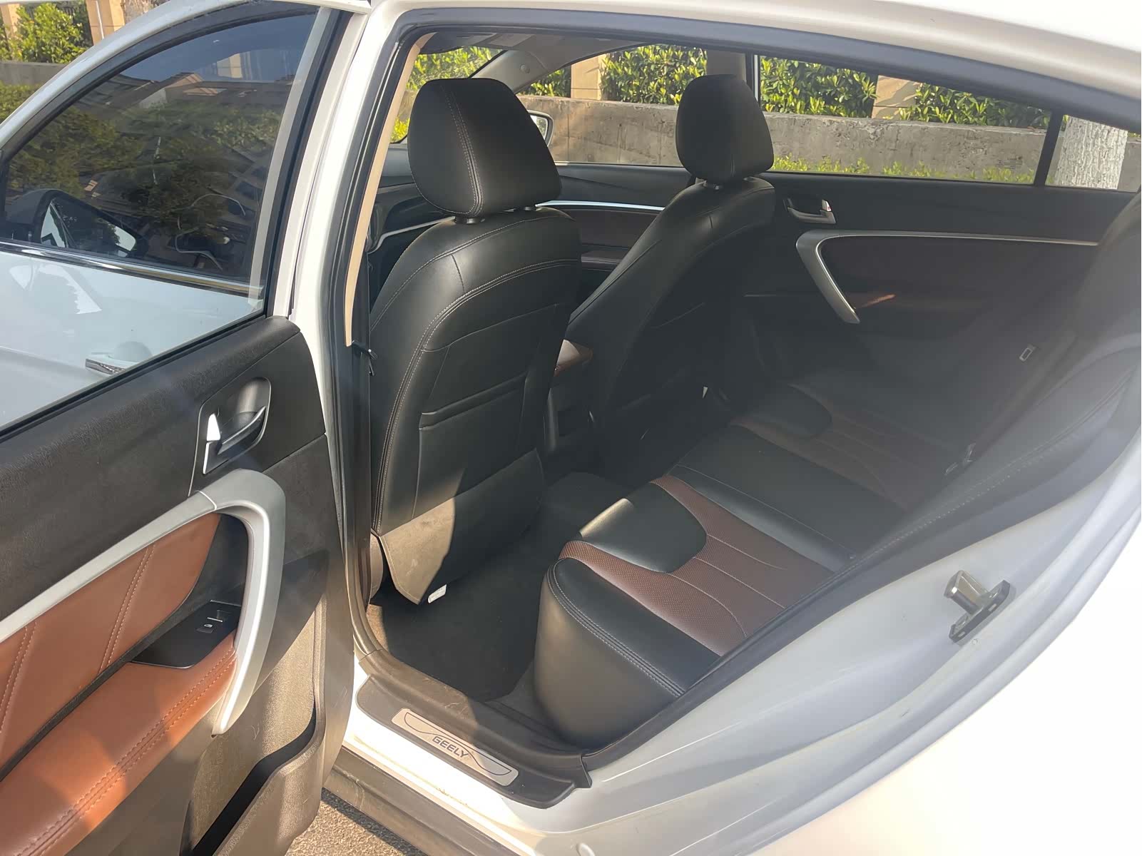 Geely Emgrand, 2017 7