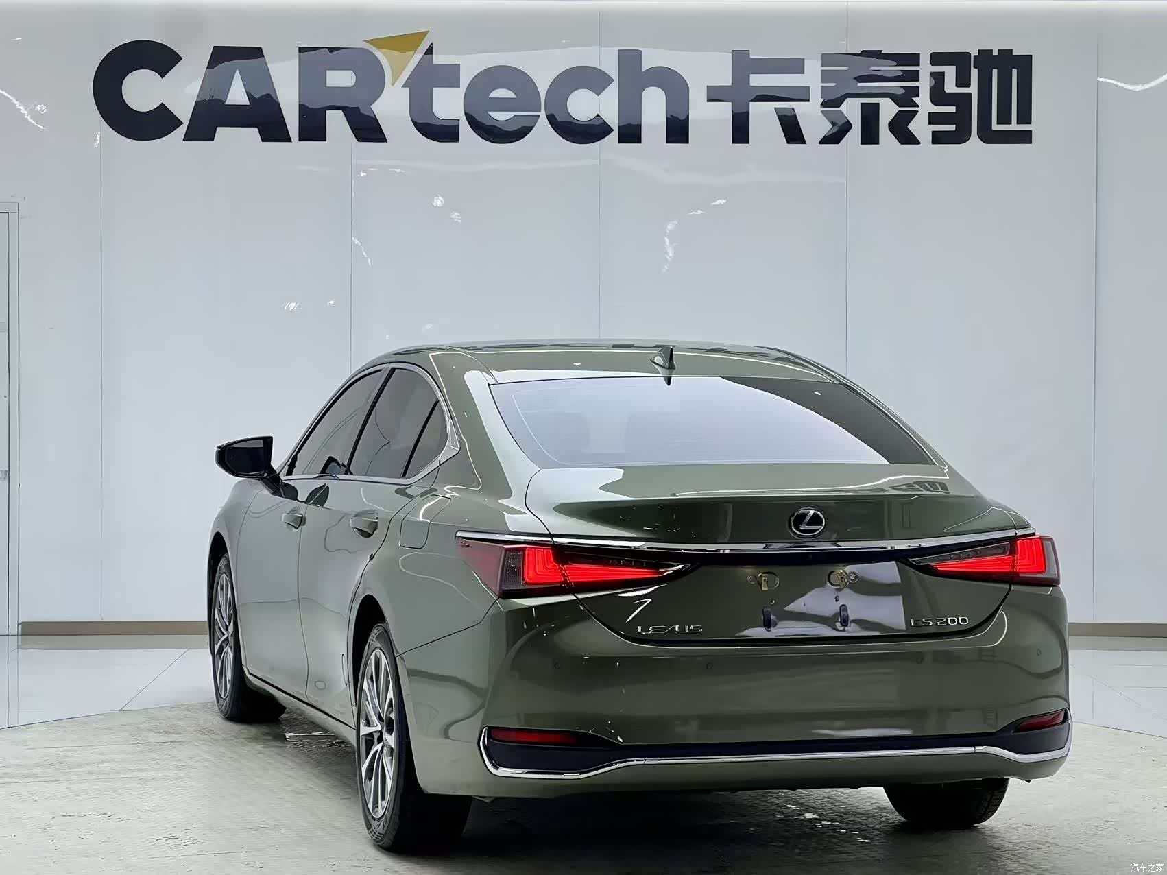 Lexus ES, 2021 18