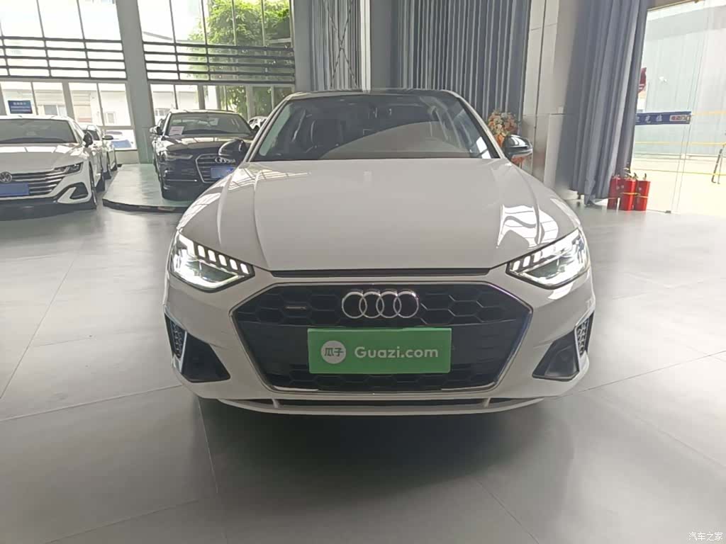 Audi A4L, 2021 3