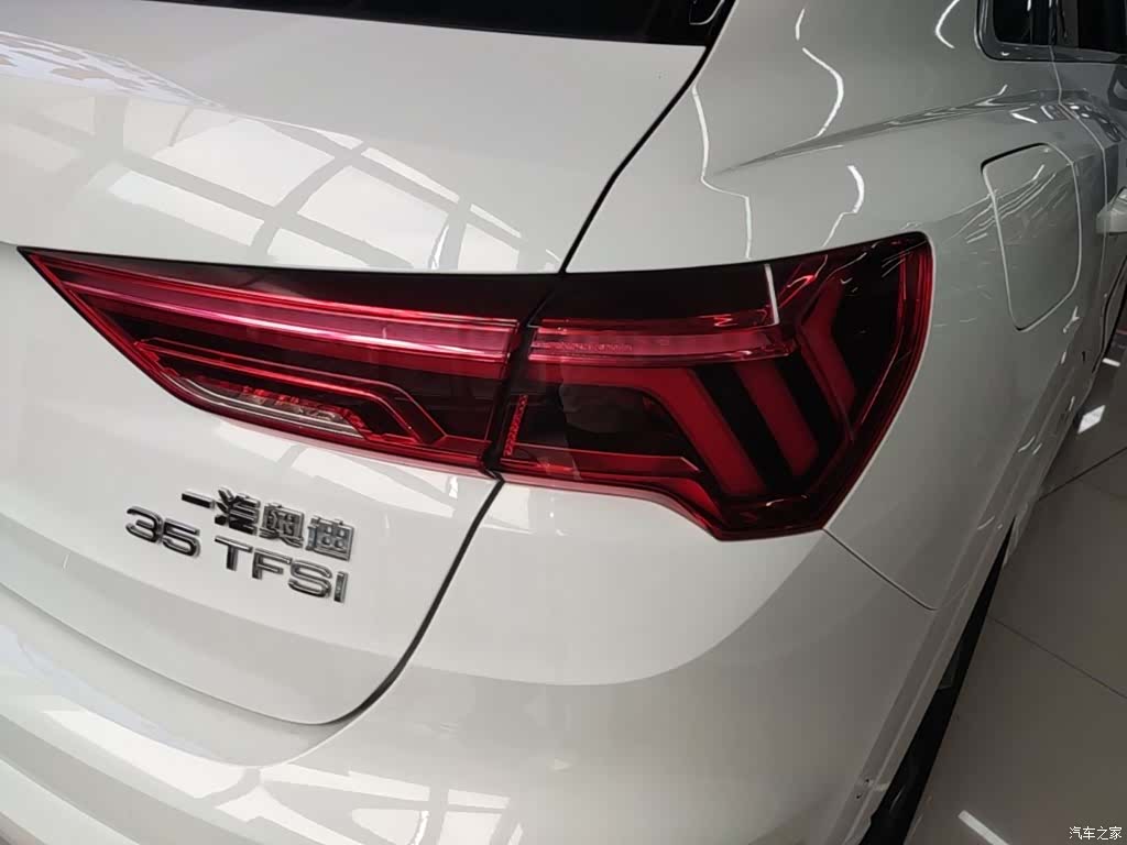 Audi Q3, 2021 8