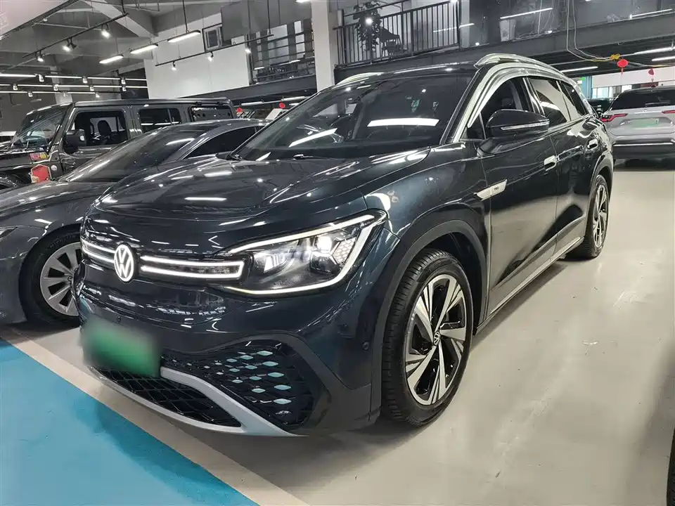 Volkswagen ID.6 CROZZ