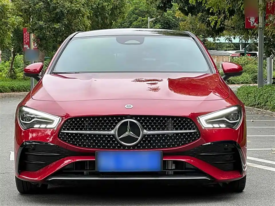 Mercedes-Benz CLA