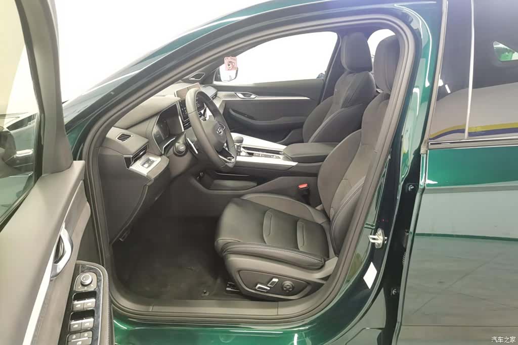 Geely Preface, 2024 9