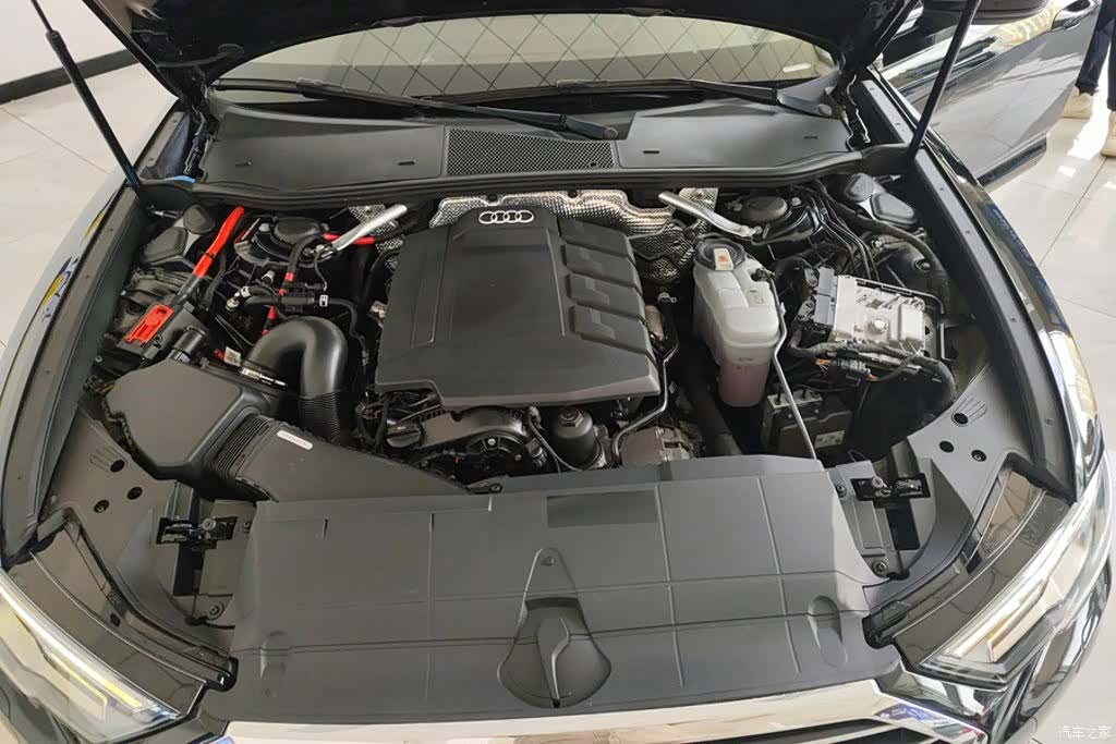 Audi A6L, 2020 10