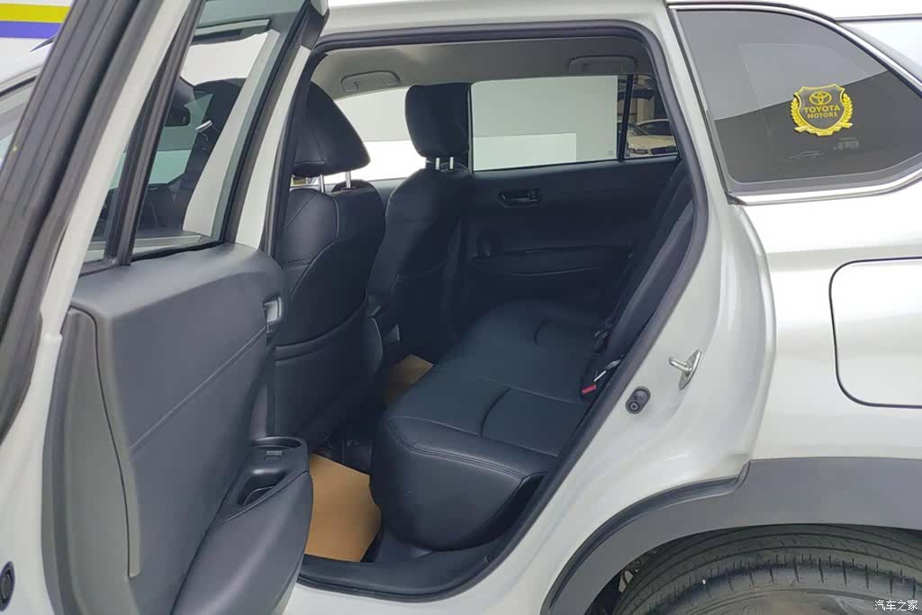 Toyota Corolla, 2024 11
