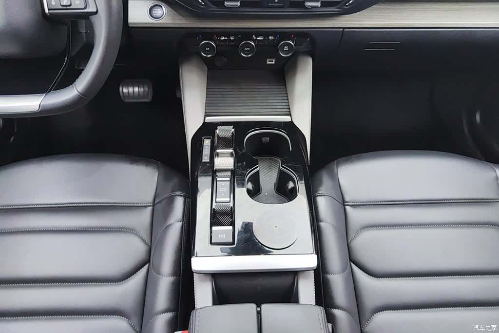Citroen C5 X, 2023 16